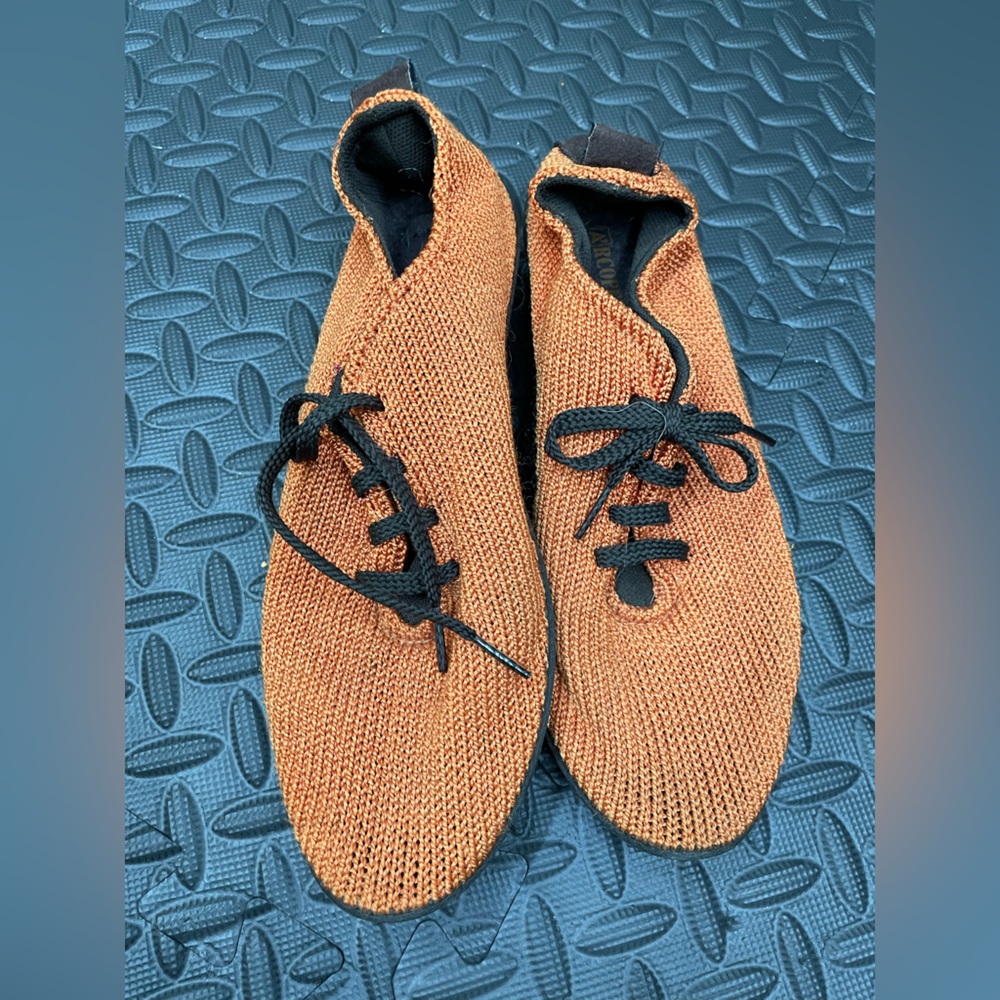 Arcopedico Women's LS Knit Shoes In Brick Orange Size 40 US 9 Made In Portugal